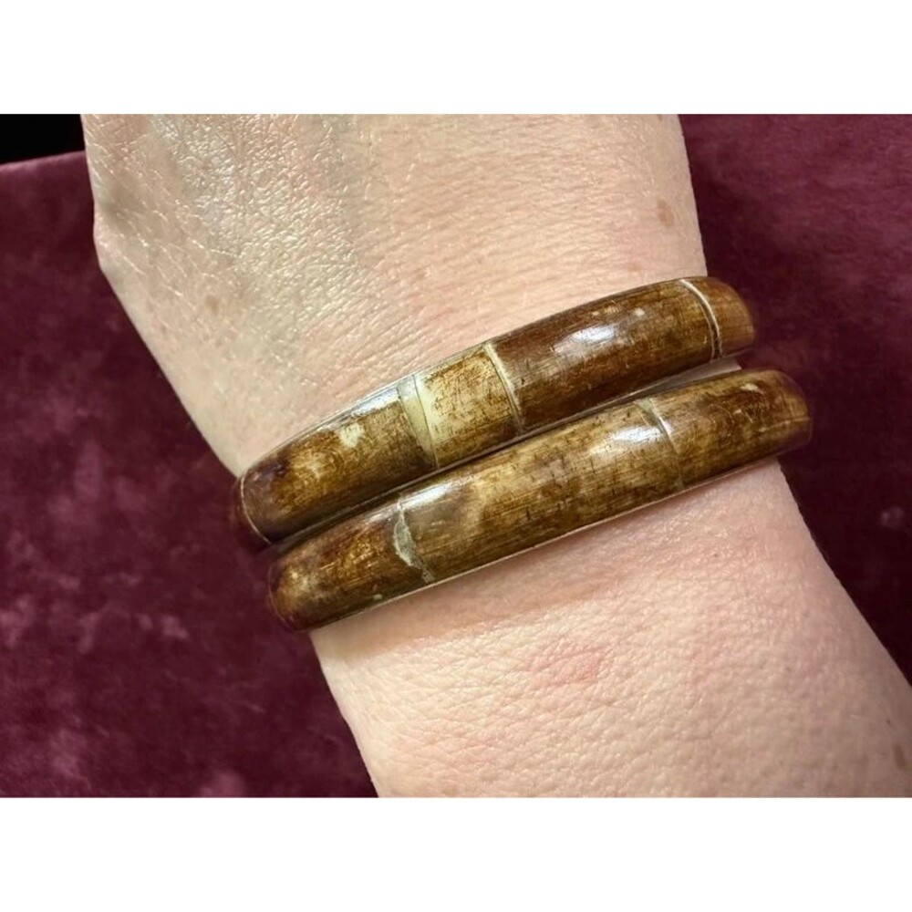 Vintage 1970s Tiger Lucite Bangle Bracelet Set - Set of 2